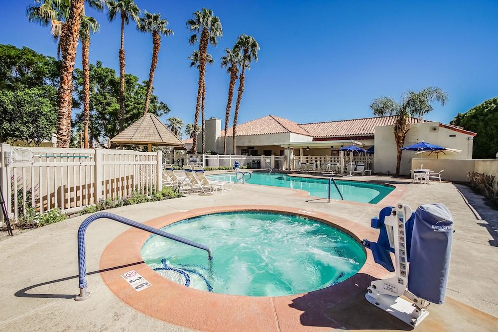Desert Breezes Resort Παλμ Ντέζερτ Εξωτερικό φωτογραφία