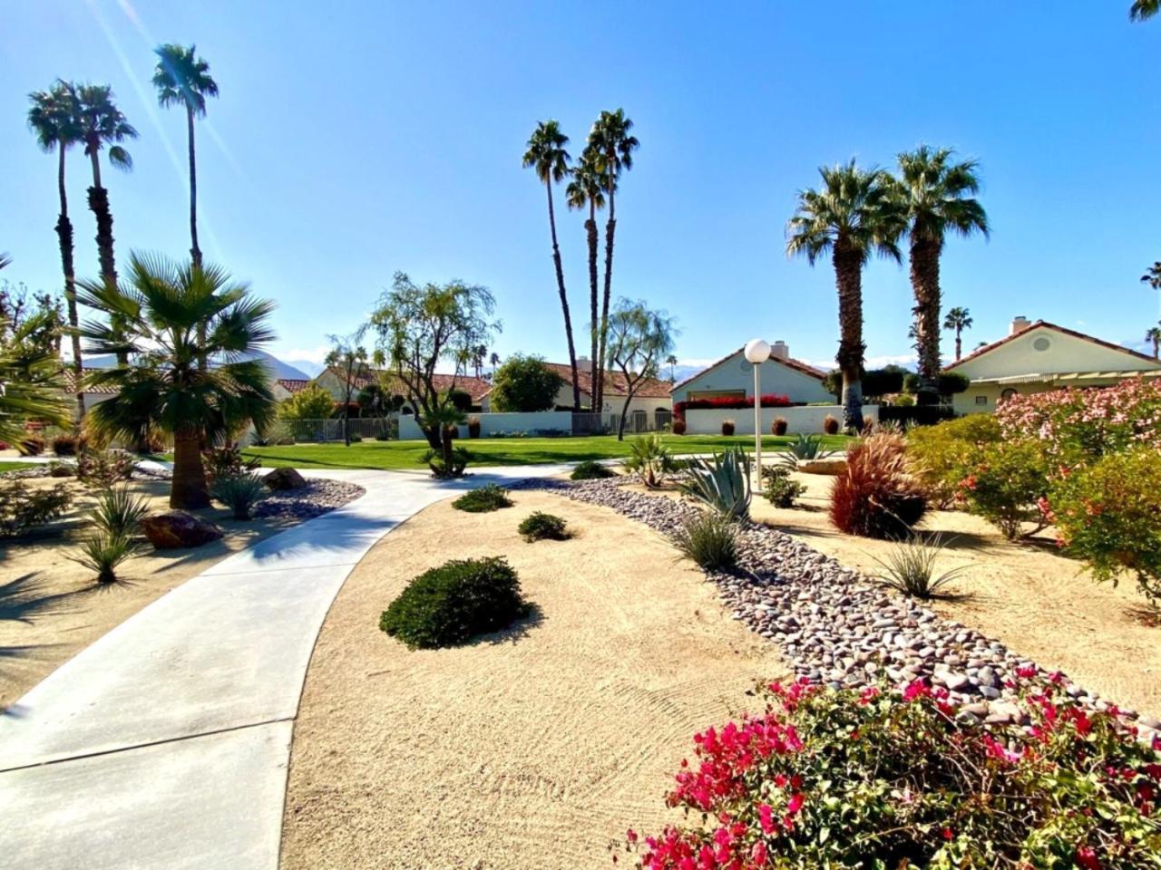 Desert Breezes Resort Παλμ Ντέζερτ Εξωτερικό φωτογραφία