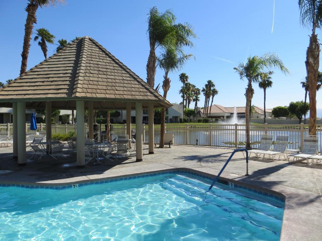 Desert Breezes Resort Παλμ Ντέζερτ Εξωτερικό φωτογραφία